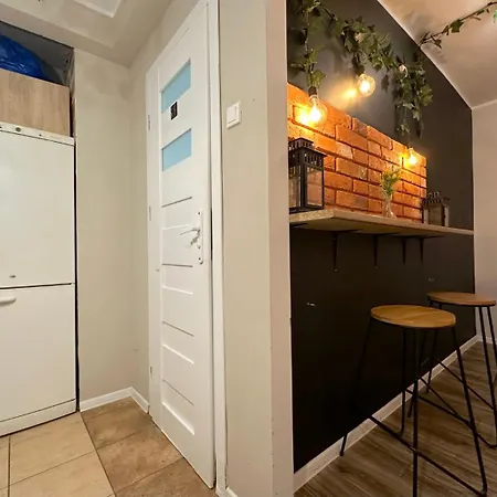 Lovely - Peaceful Retreat, 2 Minutes To Old Town *