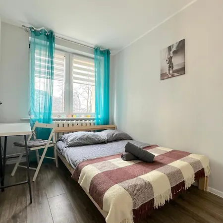 Habitación en casa particular Lovely - Peaceful Retreat, 2 Minutes To Old Town *