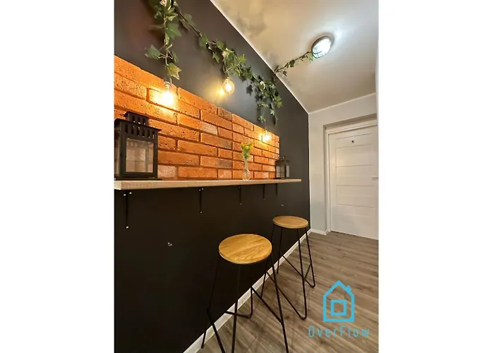 Lovely - Peaceful Retreat, 2 Minutes To Old Town ホームステイ *