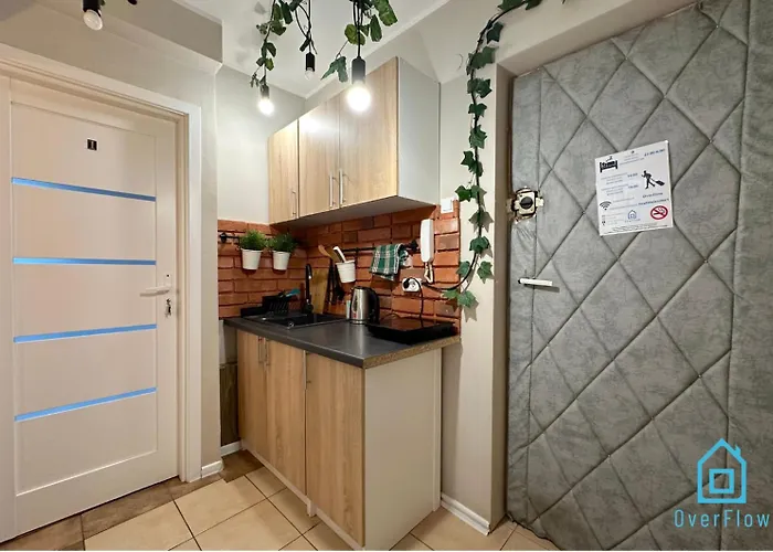 ホームステイ Lovely - Peaceful Retreat, 2 Minutes To Old Town *