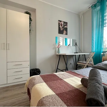 홈스테이 Lovely - Peaceful Retreat, 2 Minutes To Old Town